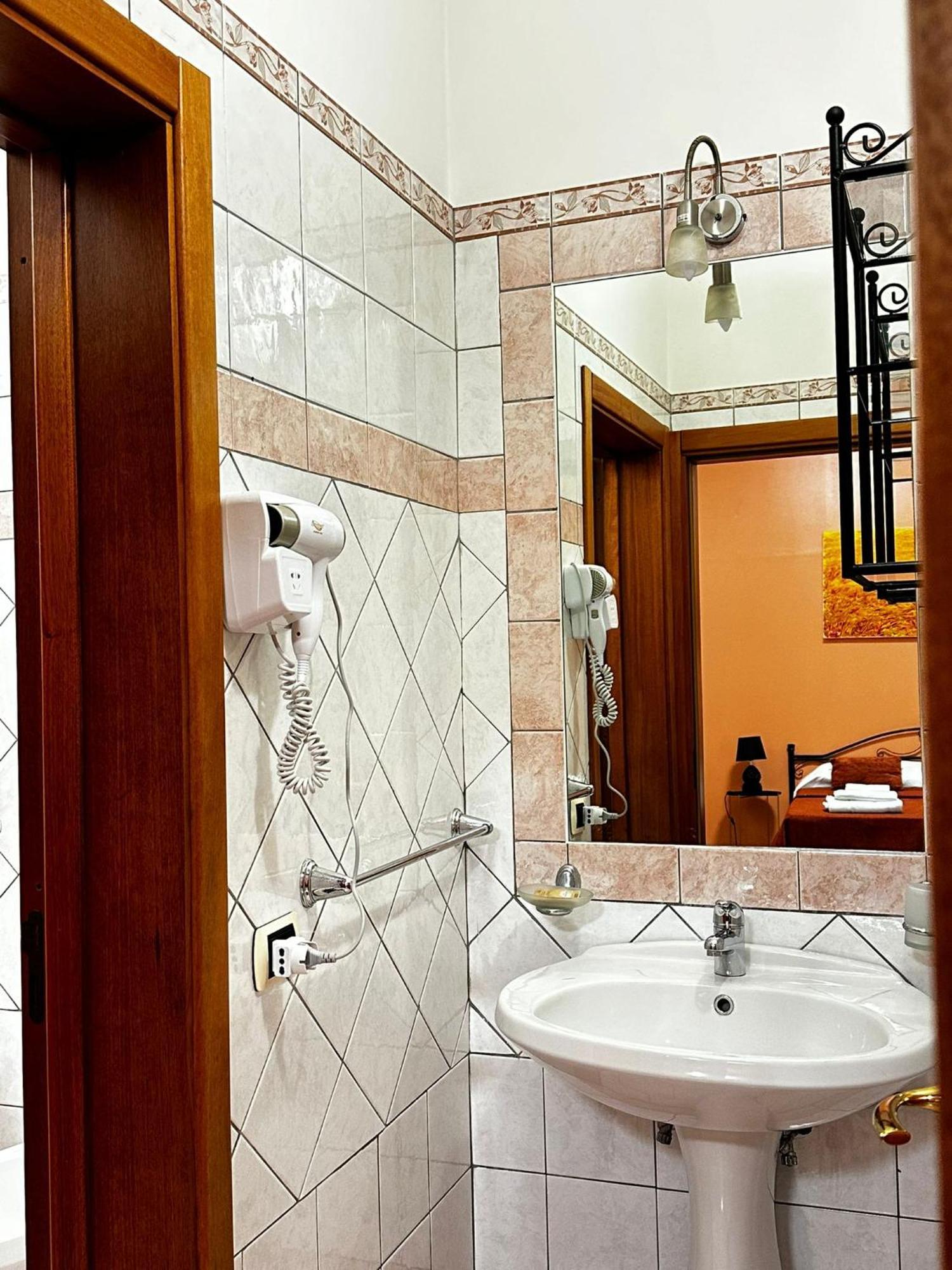 Residence Lupiae Lecce Zewnętrze zdjęcie